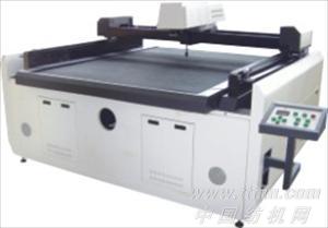 巨无霸纺织面料、皮料激光雕花切割机
